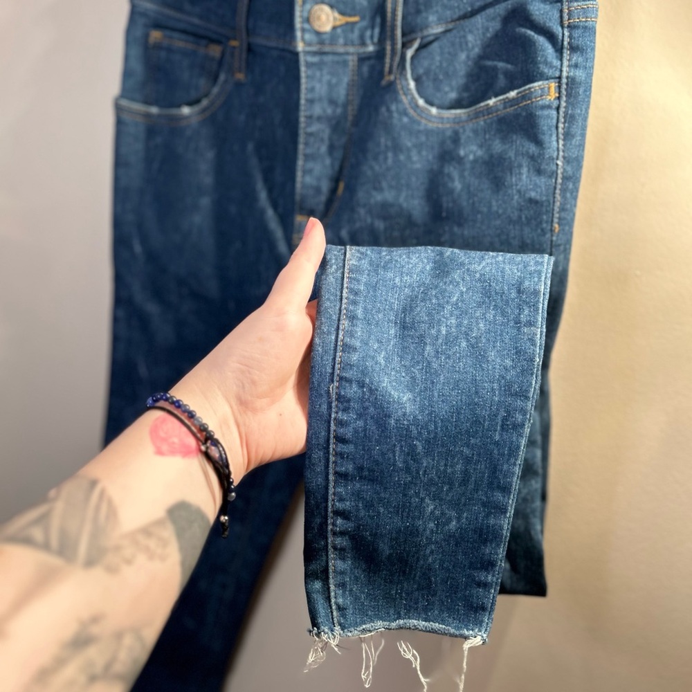 Levi's Blue high rise super skinny Two-Tone (light bleach wash style) NWOT